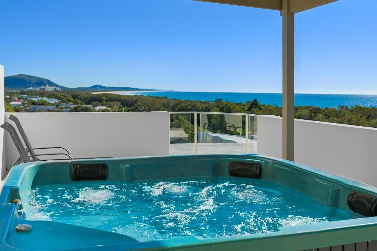 Penthouse - Private Rooftop Spa Mudjimba 0*,